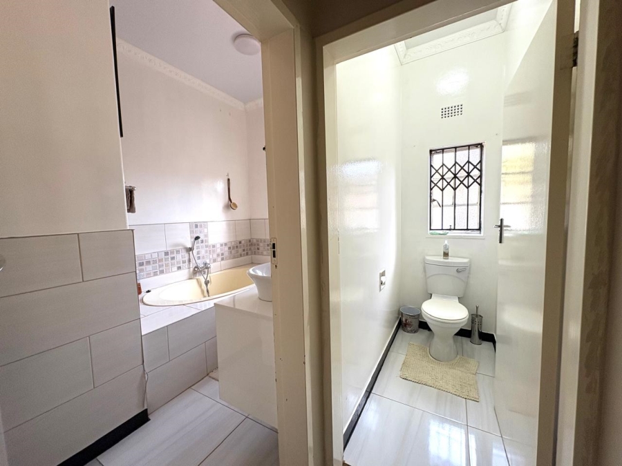 To Let 3 Bedroom Property for Rent in Doorn Free State